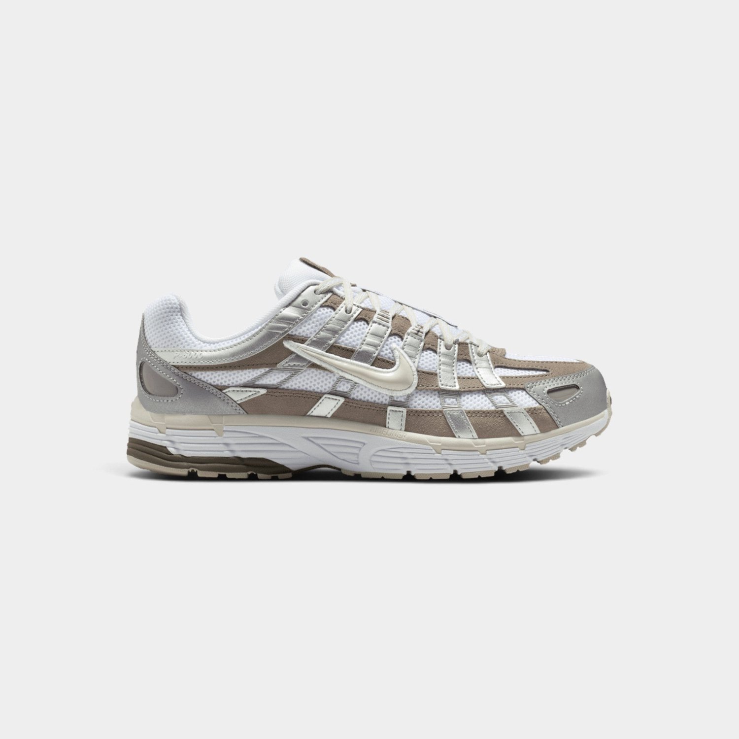 Nike P-6000 Cave Stone Light Bone Wit