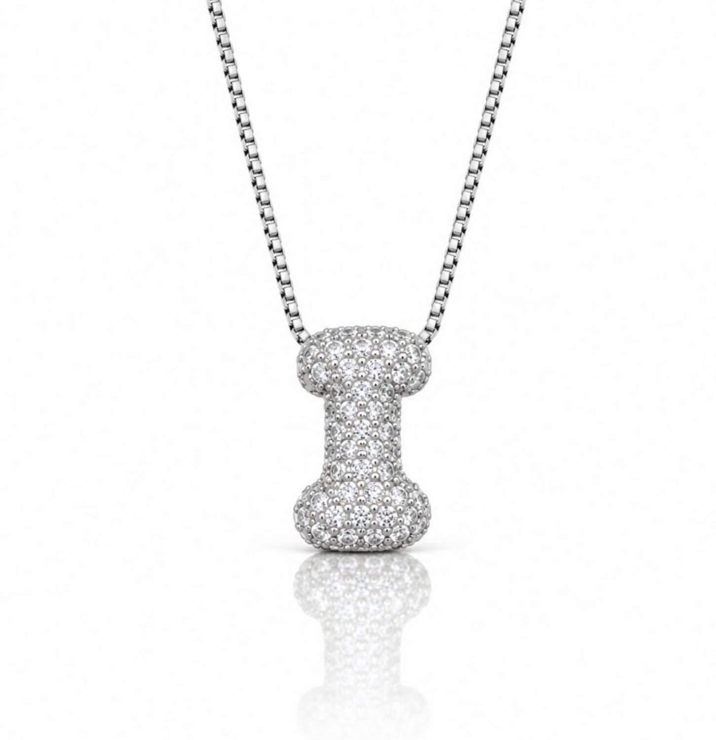 Maevi® Letter Ketting - Letter: I - Glitter Letterketting - Zirkonia Ketting - Lengte: 40 cm - Incl. Luxe Verpakking - Verzilverd - Bubbel Letter - Zilveren ketting / Zilveren letter - Hoge Kwaliteit - Luxe Ketting - Cadeau voor Moeder / Mama
