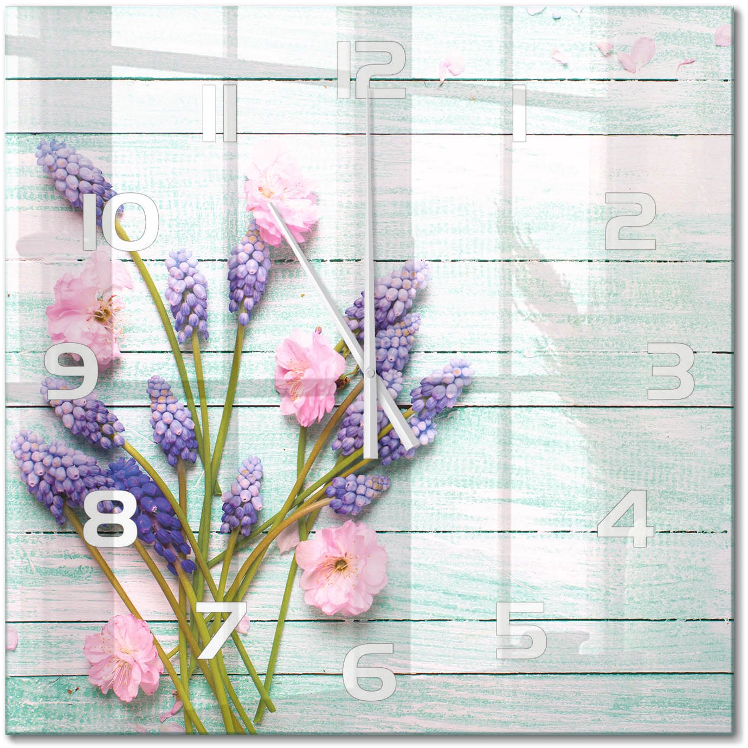 TULUP Wandklok - Lavendel op hout Moderne Wandklok Glas - 60x60 cm - Paars Wandklok Glas Decoratie - Witte handen - Vierkante Klok - Glazen Wandklok Design - Klok Glas Met Opdruk