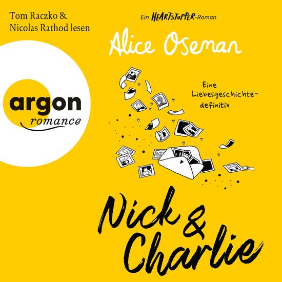 Geel audioboekcover van Nick & Charlie door Alice Oseman met een envelop en zwevende foto's.