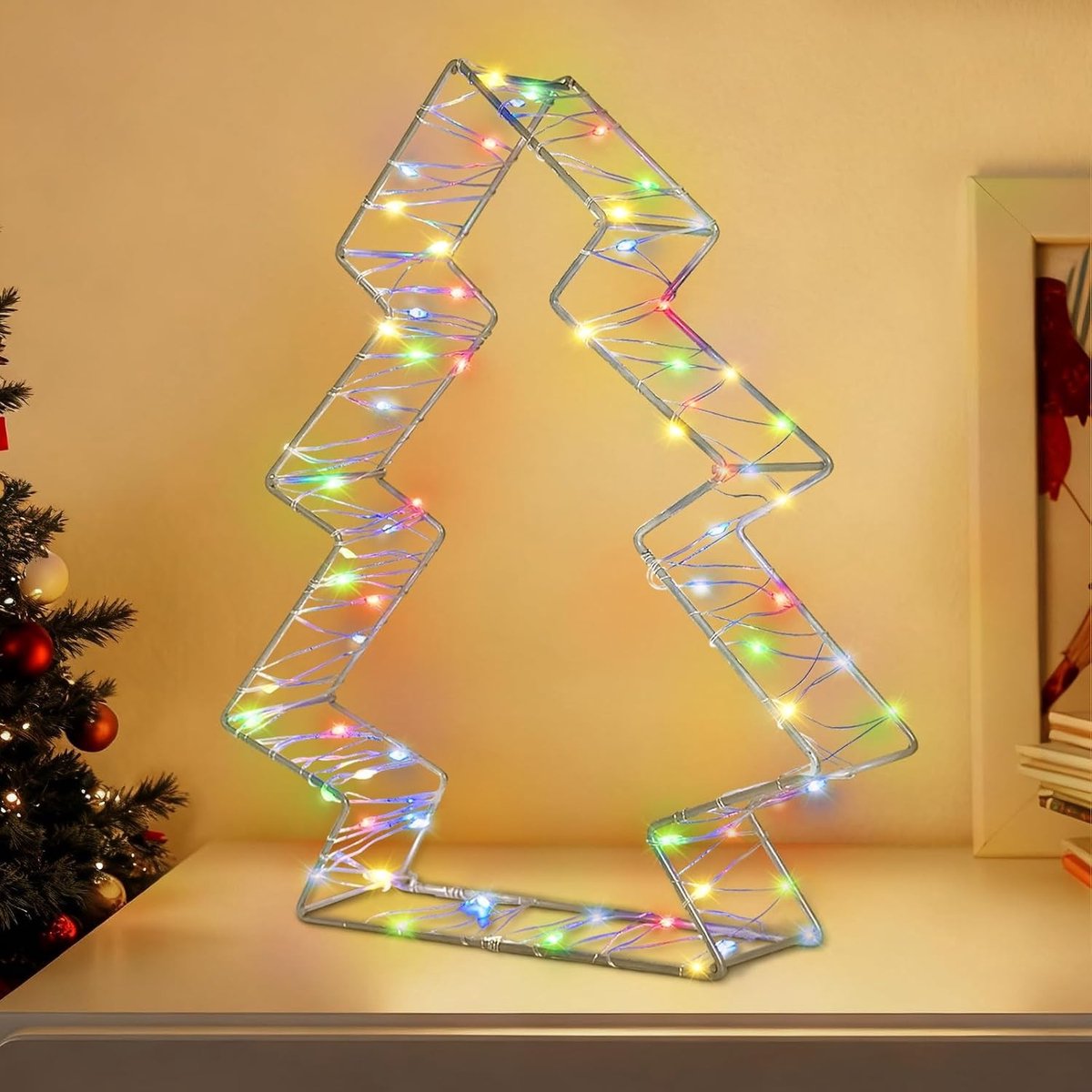 Gouden LED Ster voor Kerstdecoratie met Warme Witte Verlichting voor Binnen en Buiten, Perfect voor Raam en Kerstboom