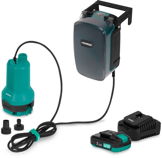 Groene dompelpomp met 2.0Ah accu, oplader en muurbeugel.