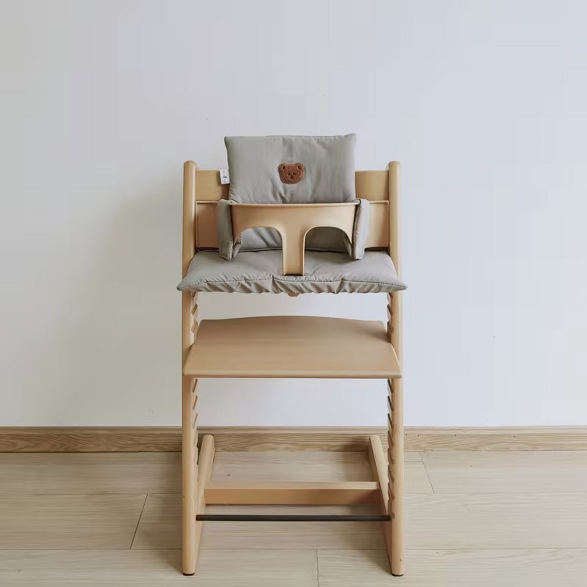 HHHK - Stokke Tripp Trapp Kussenset - Zitkussen en Rugkussen - Grijs met Beertje - Stoelverkleiner - Babyset Kussen – foto 6