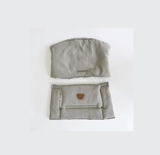 HHHK - Stokke Tripp Trapp Kussenset - Zitkussen en Rugkussen - Grijs met Beertje - Stoelverkleiner - Babyset Kussen — afbeelding 4
