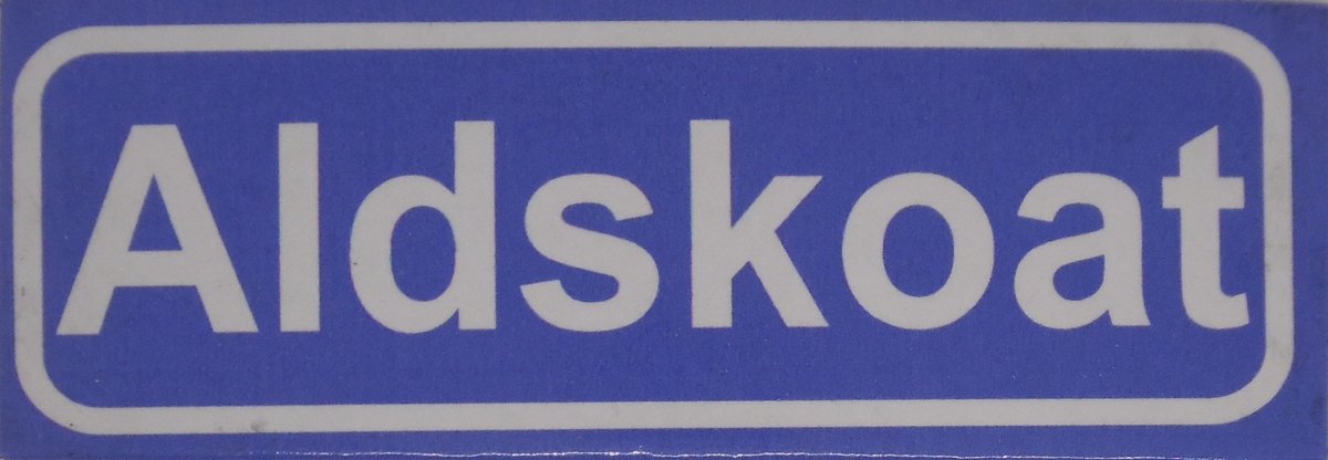 Souv© - koelkast magneet - plaatsnaam bord - kombord - souvenir - koelkastmagneetje - relatiegeschenk Aldskoat
