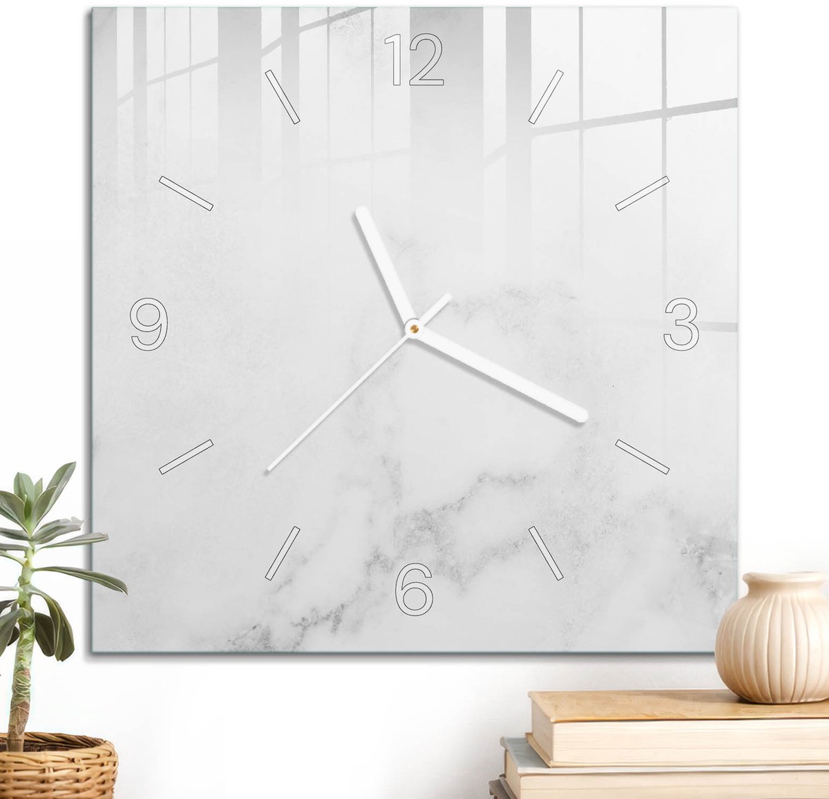 ArtPrintCave Wit Glazen Klok - 30x30 cm - Wandklok Vierkant - Marmeren Elegantie Unieke Klok - Achtergronden En Patronen Stille Wandklok - Witte Klokwijzers