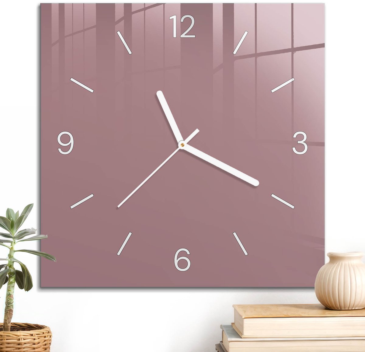 ArtPrintCave Roze Glazen Klok - 30x30 cm - Wandklok Vierkant - Oudroze Unieke Klok - Abstractie Stille Wandklok - Witte Klokwijzers