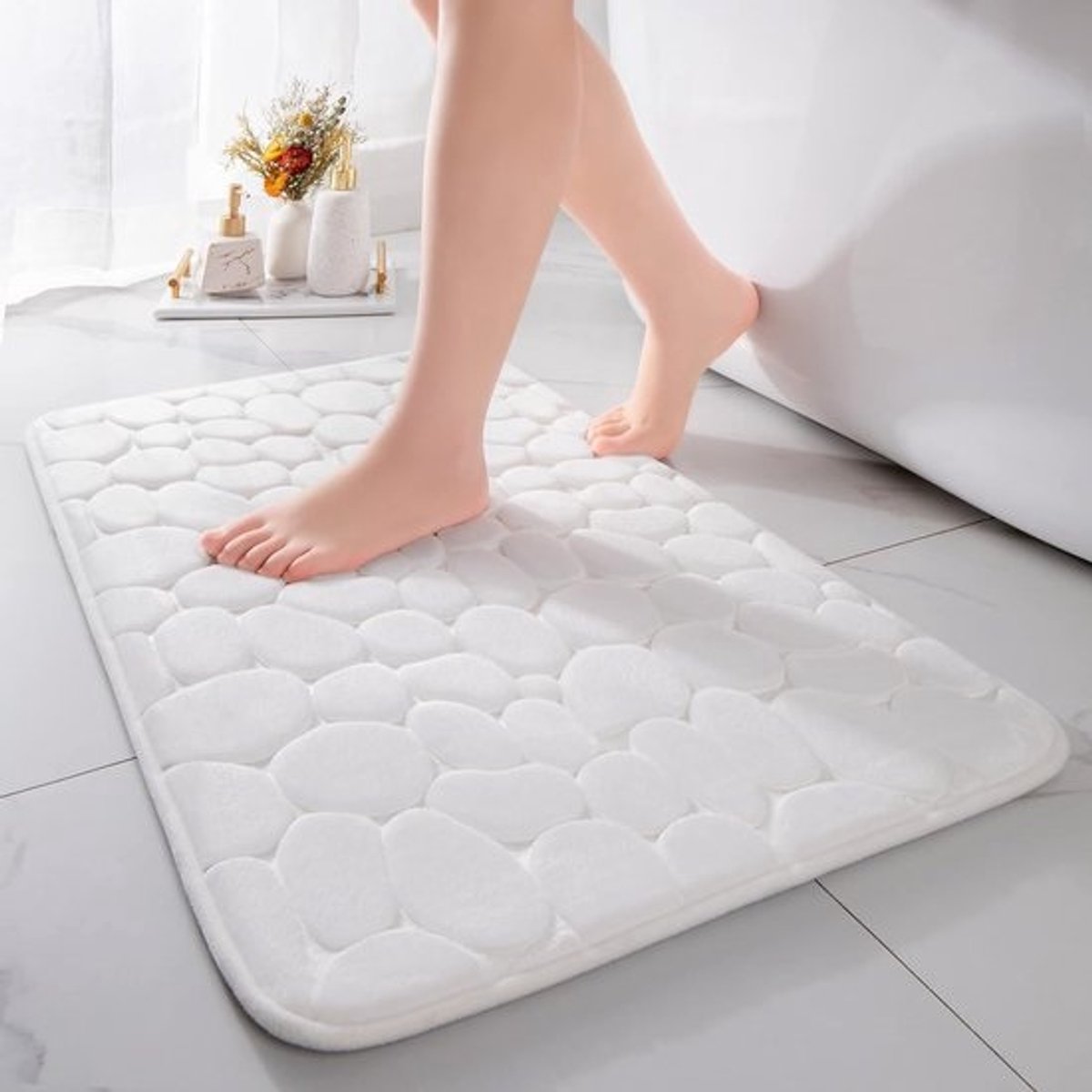 Zachte en absorberende badmat van geheugenfoam - antislip douchemattens - 43 x 61 cm - wit