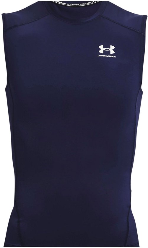 Navy mouwloos shirt met wit Under Armour logo op de borst.