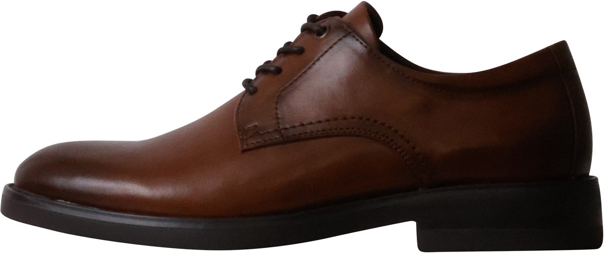 Derbies à lacets