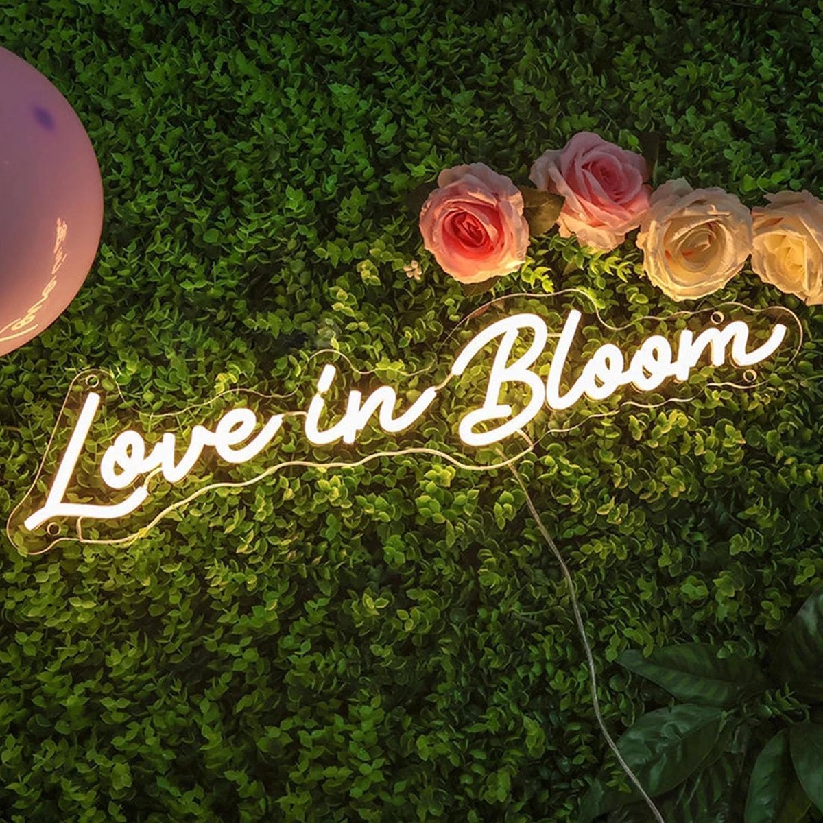 Liefde in bloesem neonbord, aangepaste bruiloftsverlichting, led-teken voor bruiloft achtergrond, handgemaakte gunsten, promposal lamp