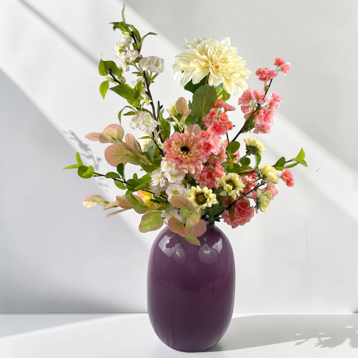 Bloemboetiek Satin Kiss – Kunstbloemen – Bloemen – Zijden bloemen boeket – Luxe kunstbloemen plukboeket – Peach, (licht)roze, wit/ cremè en groen – 65 cm – 13 stelen – Vaas niet inbegrepen