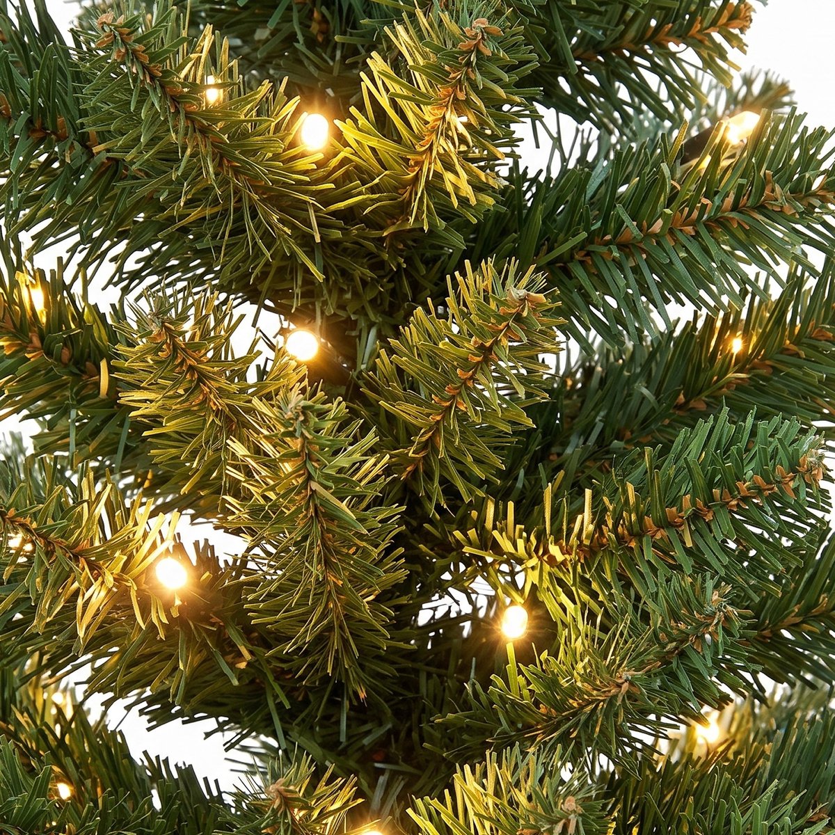 Buxibo Groene PVC 180cm Kerstboom met Verlichting - 150 LED-lichten en 8 lichteffecten - Metalen Standaard - 700 Takken - 180cm – foto 5