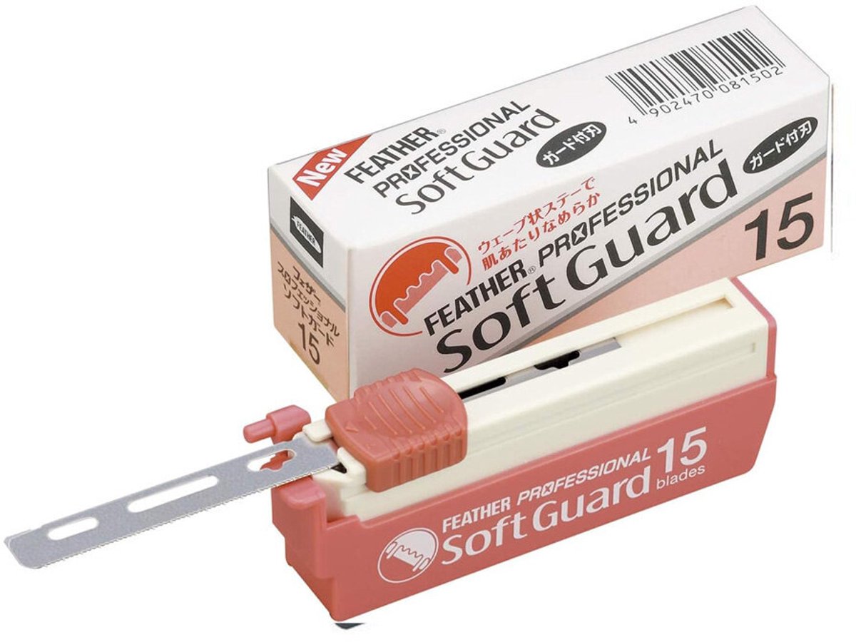 Feather - 15 Professional Blades Soft guard