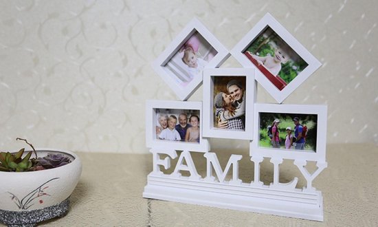 Fotolijst -voor familiefoto's. Met FAMILY-letters als basis en ruimte voor  5 foto's.... | bol.com