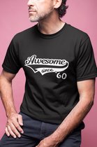 60 jaar t-shirt / Awesome since 1960 / kado tip / Heren / vrouwen / cadeau / verjaardag / MAAT M