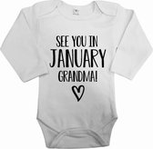 Baby rompertje see you in januari grandma | Bekendmaking zwangerschap | Cadeau voor de liefste aanstaande oma | Bekendmaking zwangerschap rompertje voor oma in de maat 56.
