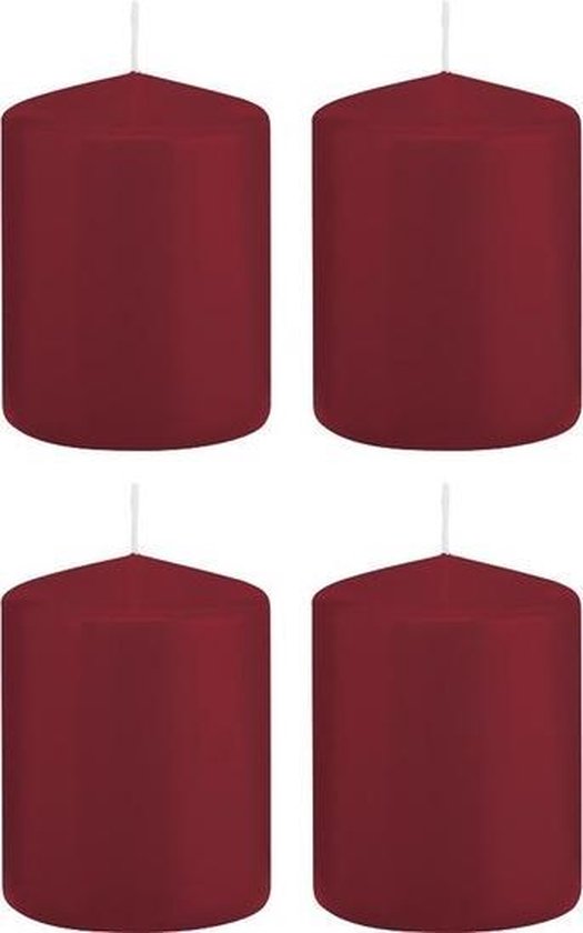 4x Bordeauxrode cilinderkaarsen/stompkaarsen 6 x 8 cm 29 branduren