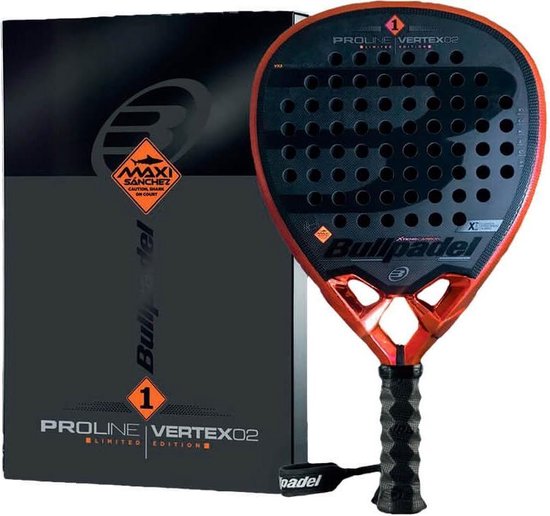 Bullpadel Maxi Sanchez Vertex 02 Master Final padel racket bol