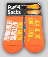 Sokken - Funny socks - Als je dit kunt lezen geef mij de afstandsbediening - In cadeauverpakking met gekleurd lint