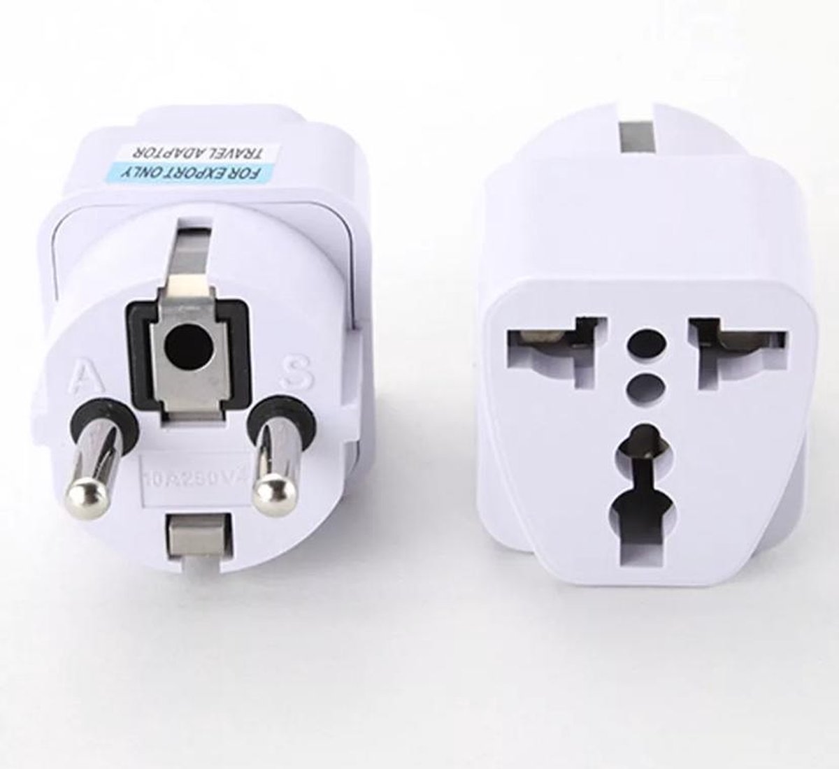 Universal adapter plug charger witte kleur bol