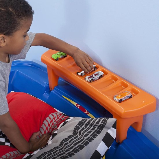 Step2 Hot Wheels ToddlerToTwin Race Car Bed + Hot Wheels