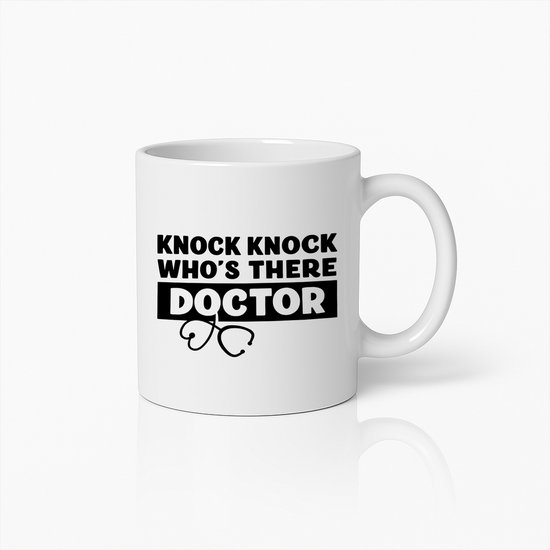Grappige Dokter Knock Knock Mok | Medische Grappen Koffiebeker | Humoristisch Cadeau voor Artsen & Zorgmedewerkers | 330ml Keramische Mok