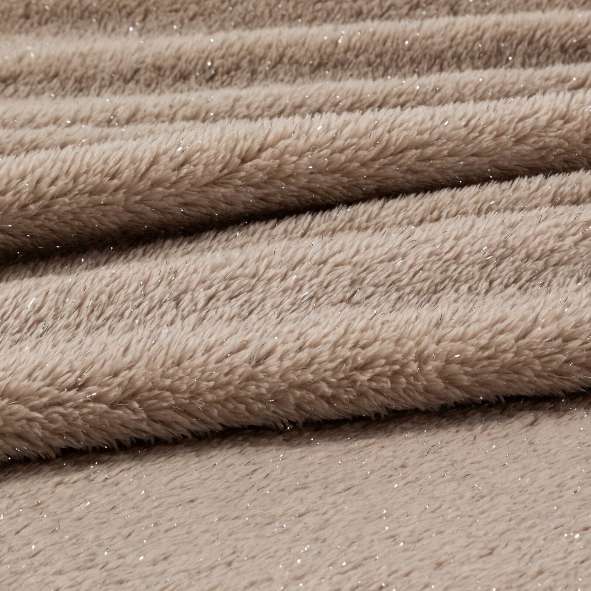 Zachte Microvezel Plaid 150x200cm met Zilveren Draad - Warm & Stijlvol