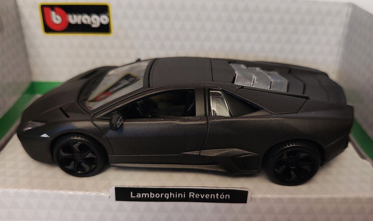 Bburago Lamborghini Reventon 1:32 metalen modelauto