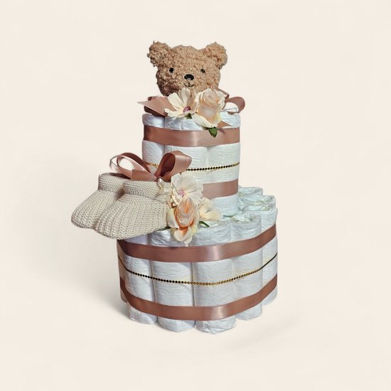 Luiertaart – bruine beer & slofjes – 2 laags