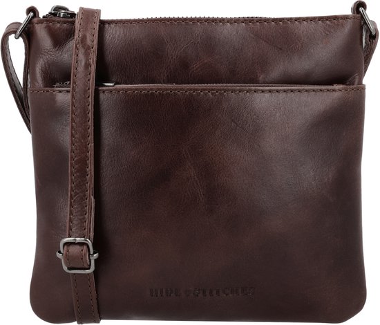 Donkerbruine leren crossbodytas met voorsluiting met rits, voorvak met rits en merknaam.