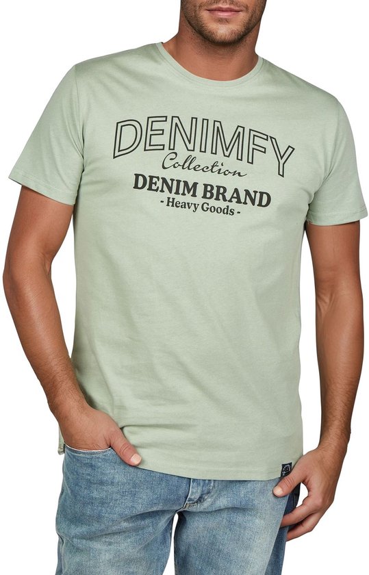 Lichtgroen T-shirt met de tekst 'DENIMFY Collection DENIM BRAND - Heavy Goods -'.
