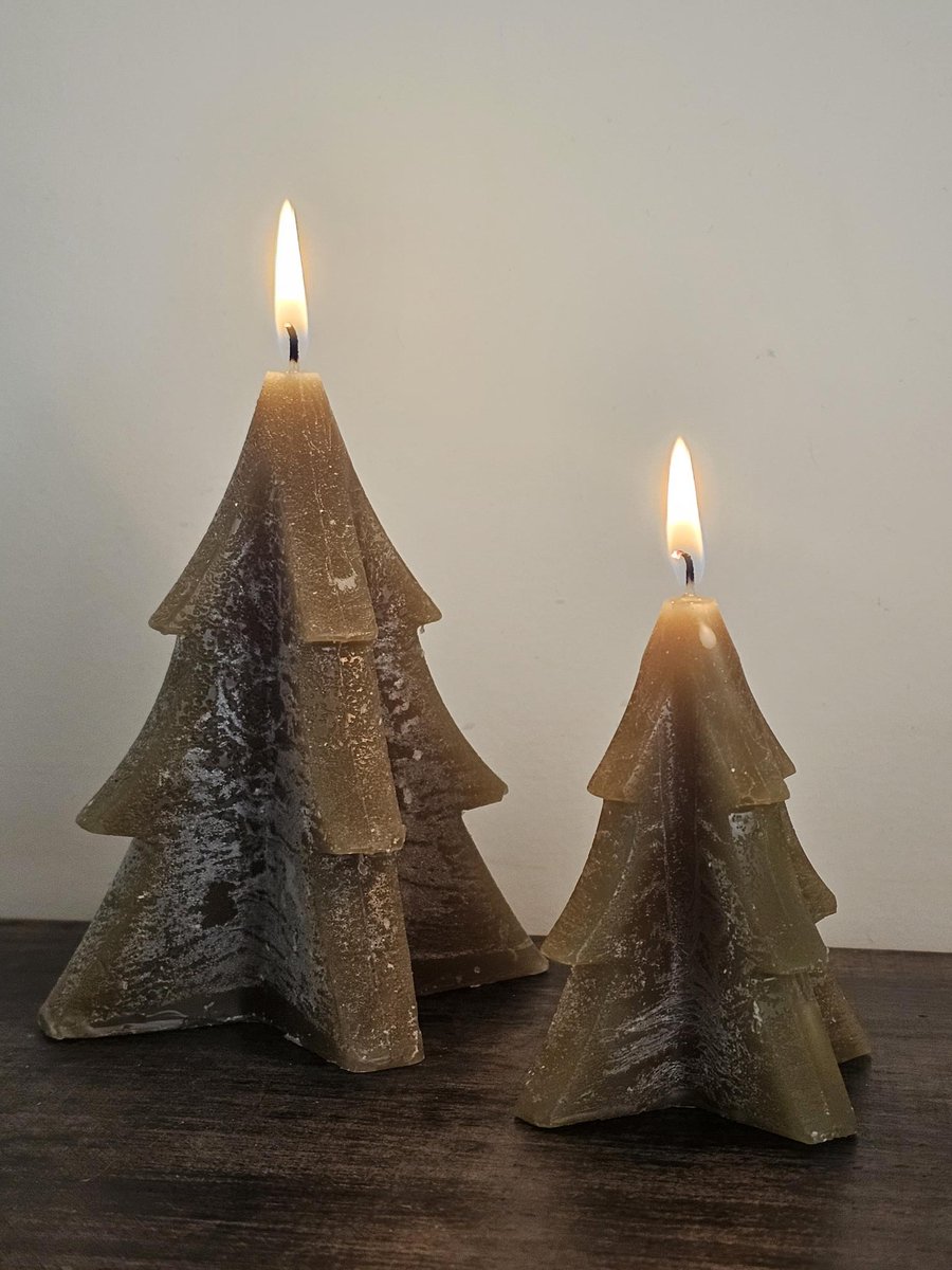 Kerstboom Kaars Mos Groen - 6x8cm - Christmas Candle - Kerst - Kerstmis - Kaarsen - Kerst Decoratie - Winter - Winter Wonderland