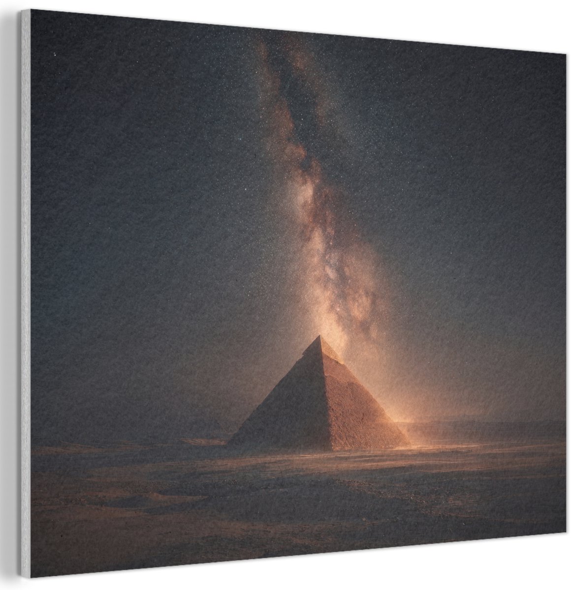 Akoestisch wandpaneel 70x50 cm - Vilt schilderij Piramide - Woestijn - Licht - Akoestische panelen - Geluidsdempende wanddecoratie - Geluidsisolatie woonkamer - Muurdecoratie geluidspanelen