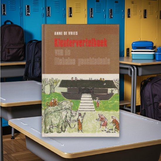 Boek 'Kleutertverelboek van de Bijbelse geschiedenis' met illustratie van olifanten en apen.