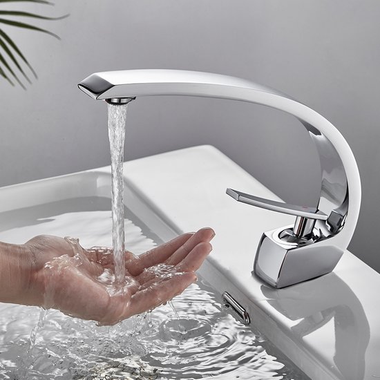 AuraLum Max Keukenkraan Met Uittrekbare Handdouche 2 Jets Wastafelmengkraan Rvs Verchroomd Draaibaar 360deg Kraan Koud Warm Water Eu Model