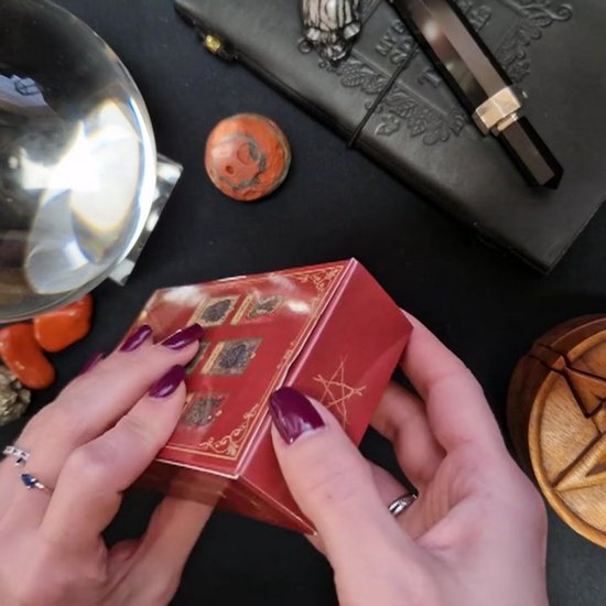 Set de cartes de Tarot Gothic Requiem Arcana avec Boek - Cartes de Tarot - Jeu de Tarot - Cartes Oracle - Cartes de Tarot - Jeu Oracle - Cartes de Tarot en anglais avec explication