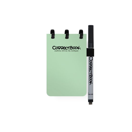 Carnet Correctbook A7 vert brumeux avec stylo noir.