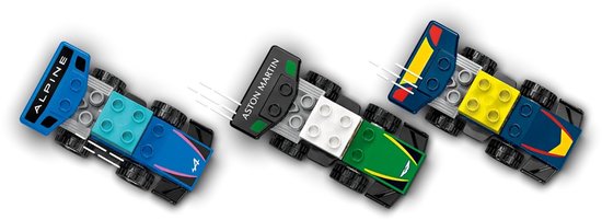 Trois voitures Duplo F1 : Alpine bleue, Aston Martin noire et voiture rouge et jaune