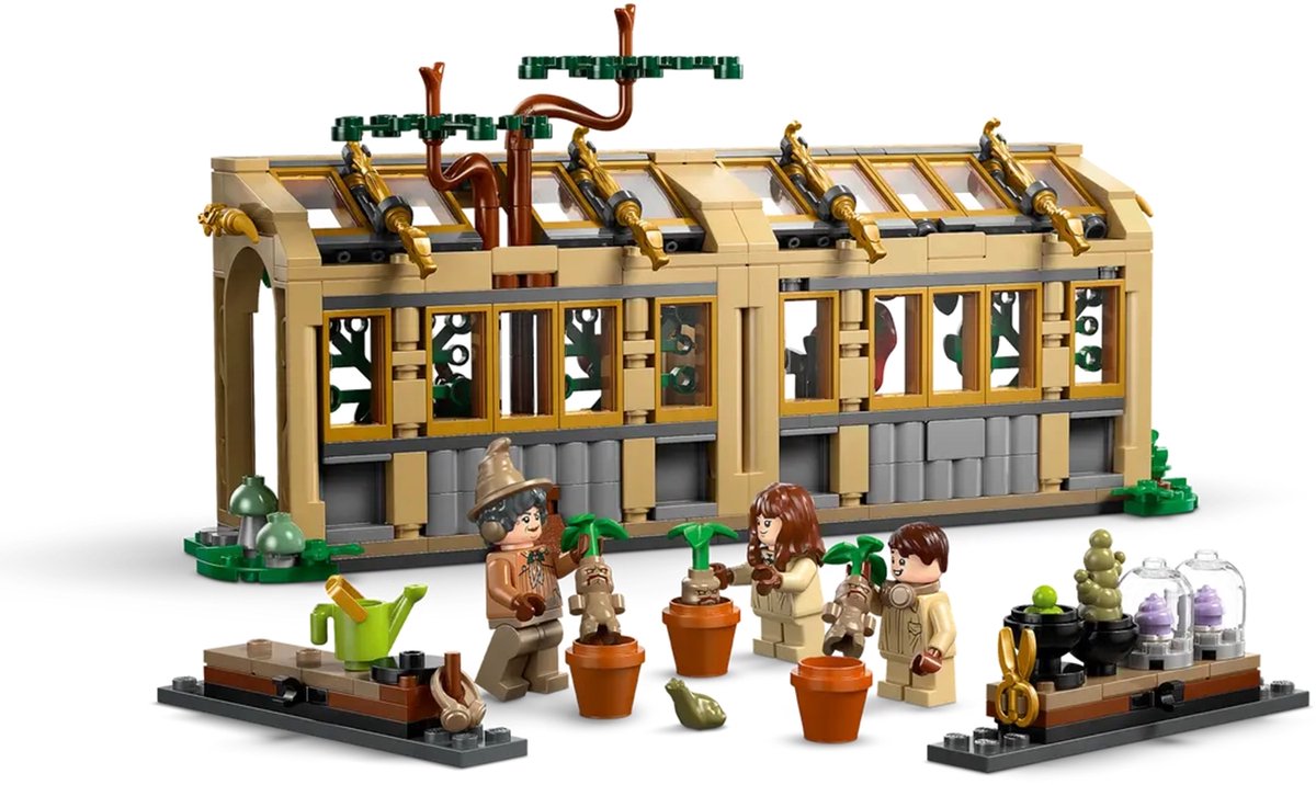 LEGO® Harry Potter™ Kasteel Zweinstein™: Kruidenkundeles - 76445 — afbeelding 16