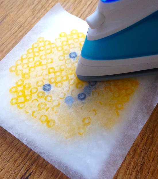 HAMA strijkpapier voor alle strijkkralen / strijkparels (folie om mini / midi / maxi vormpjes, figuren, grondplaat te strijken), strijkfolie, creatief cadeau voor Sint & Kerstmis / schoencadeau!