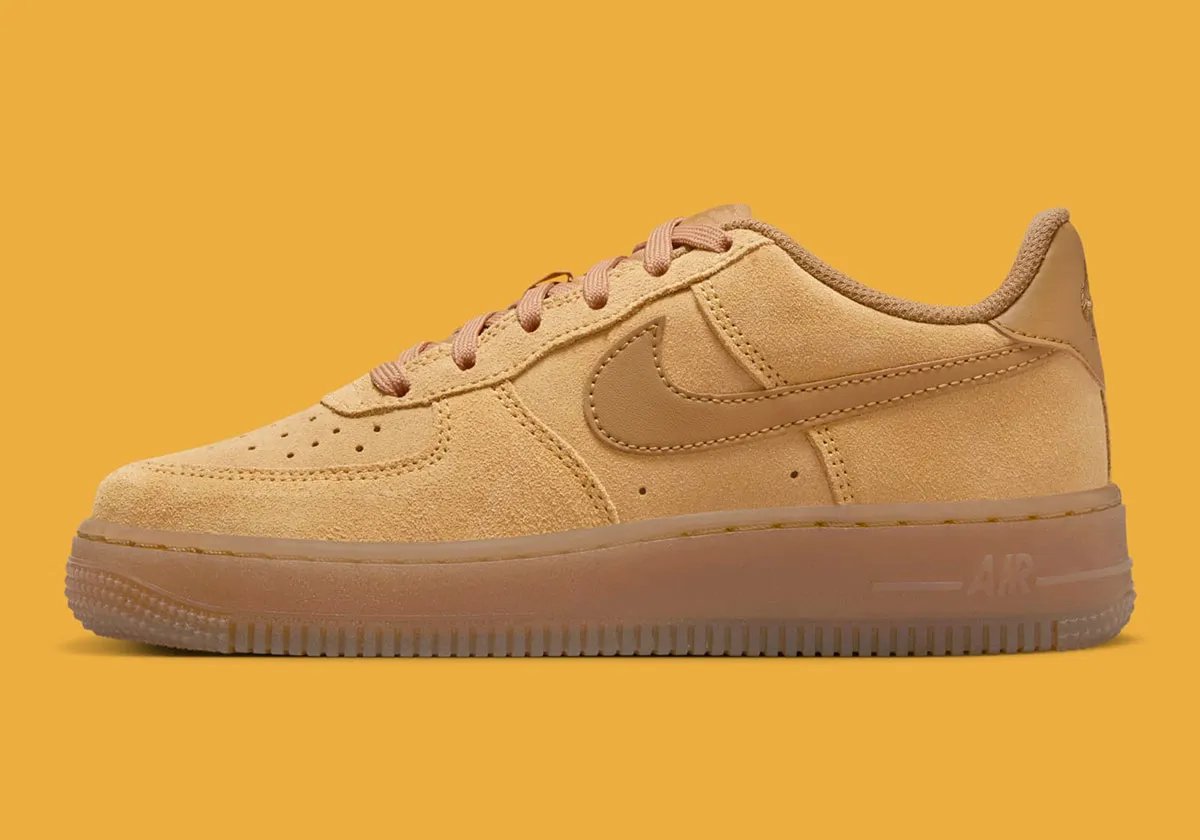 Nike NIKE AIR FORCE 1 LVB WHEAT LIGHT BROWN