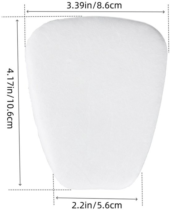 Wit maskerfilter van 8,6 cm bij 10,6 cm, met afmetingen van 5,6 cm aan de onderkant.