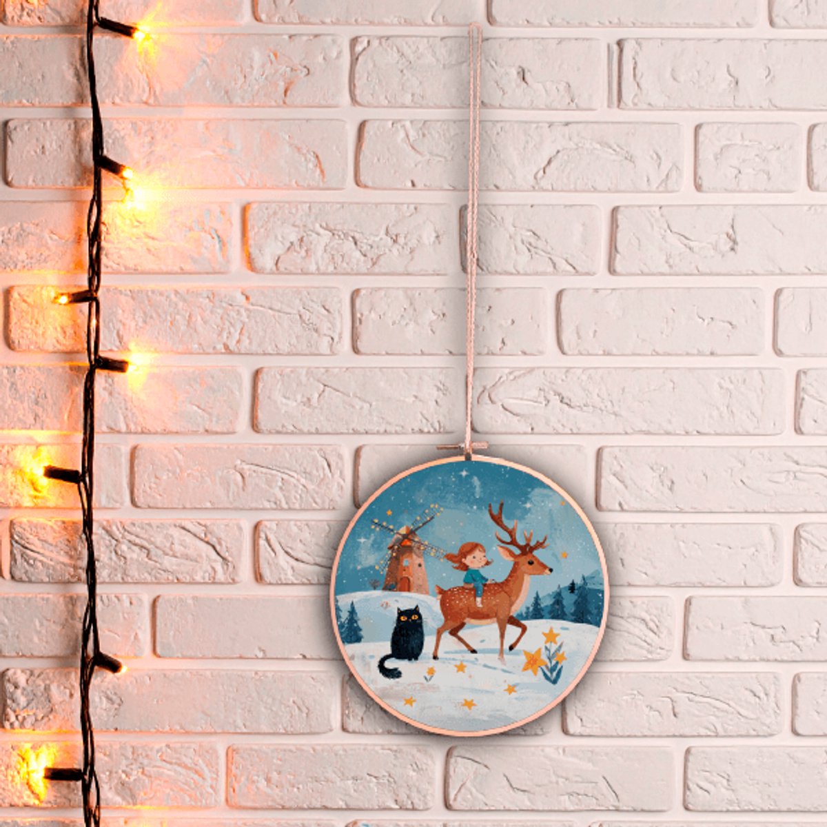 Ideasonthefloor.com - Kerstwandhanger - Idyllisch Tafereel - ∅ 20cm - Kerstillustratie