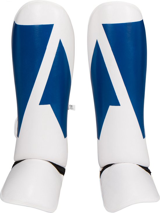 Ali’s Fightgear "Legacy" – Scheenbeschermers – Maat M – Kickboks & MMA – Heren & Dames – Kinderen & Kids – Training & Sparren – Blauw / Wit