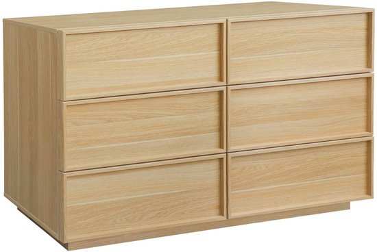 Commode en bois à 6 tiroirs, vue de trois-quarts avant.