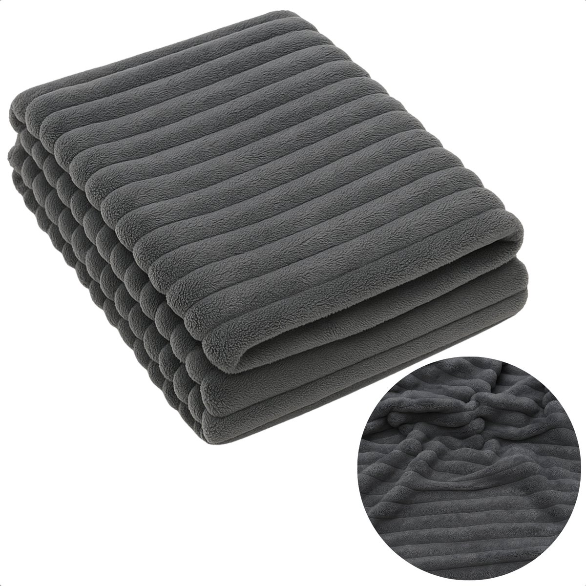 Cheqo Grijze Fleece Deken - 150x200 cm - Zachte Plaid - Warme Deken - Voor Bank Of Bed - Polyester Fleece - Ultiem Comfort - Wasbaar Op 30 Graden - 100% Polyester - Dekentje - Fleece Materiaal Grijs