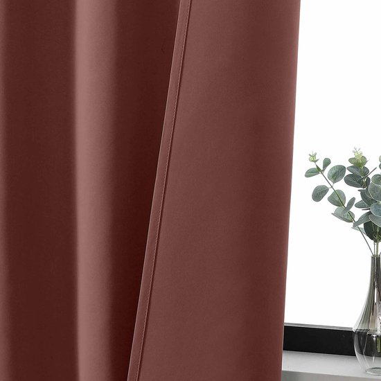 Elegance au quotidien – Rideaux occultants 70–90 % – 140 x 300 cm – Rouge – Occultants, isolants thermiques et phoniques – 1 panneau