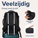 Zwarte TRVLMORE rugzak met opbergbare straps en extra handvat.