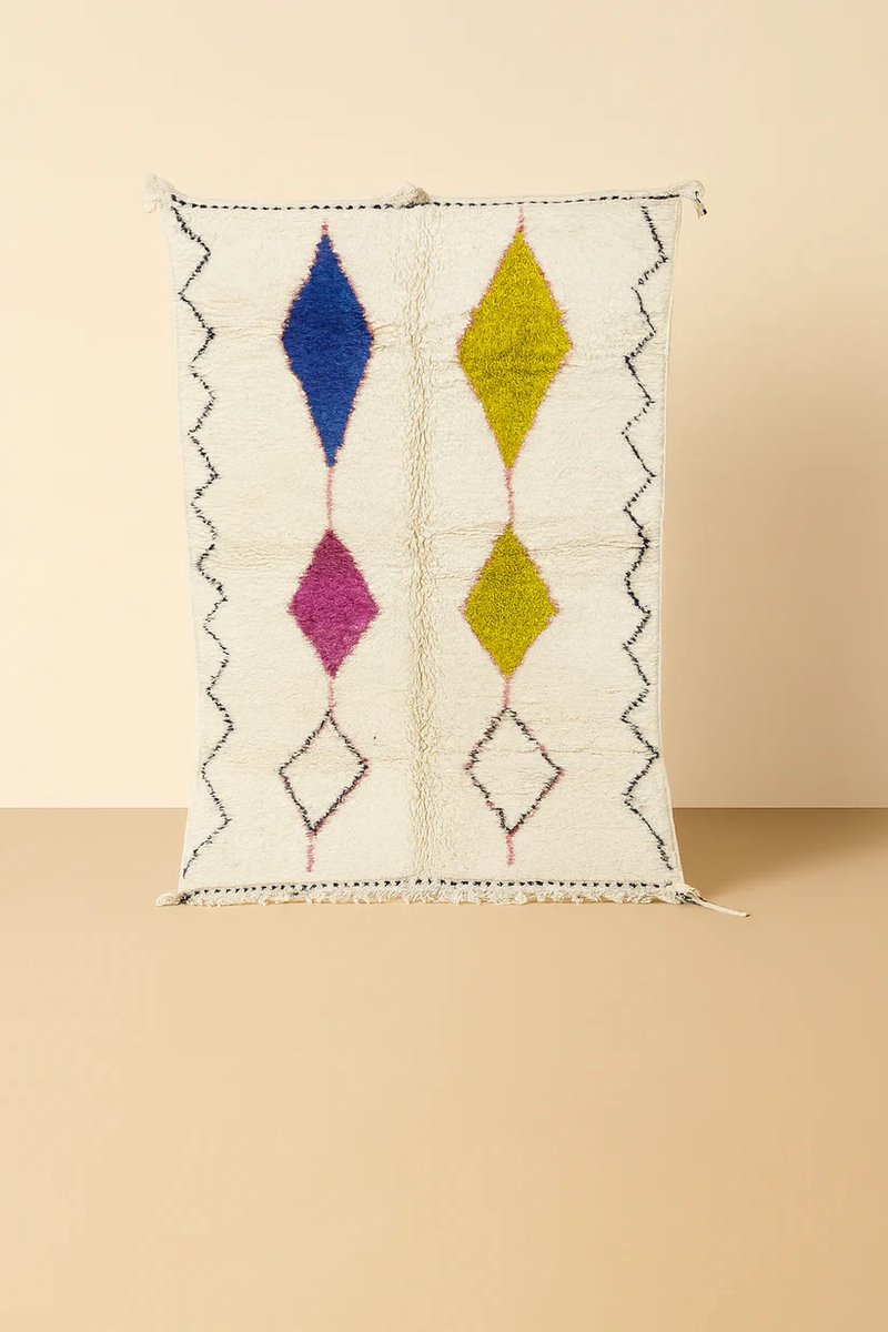Marokkaans Vloerkleed - 250cm x 150cm - Handgeweven - 100% Wol - Uniek en kleurrijk - Hoogpolig tapijt
